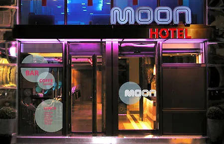 מלון Moon