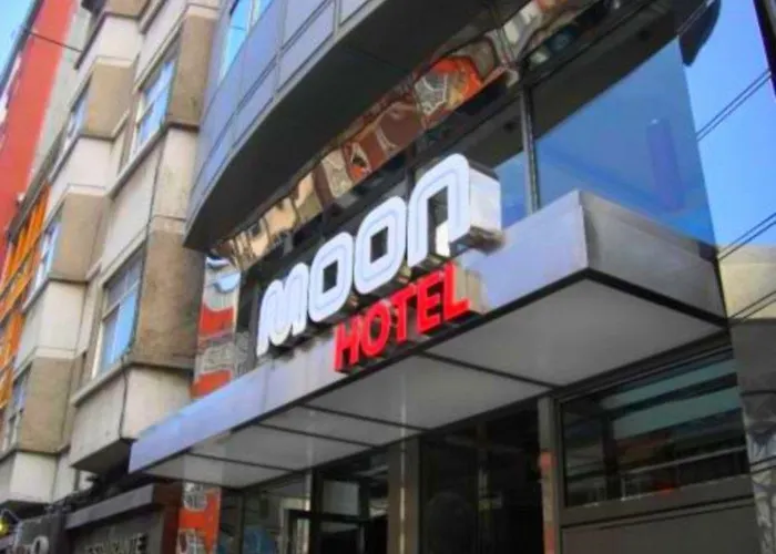 Moon Hotel